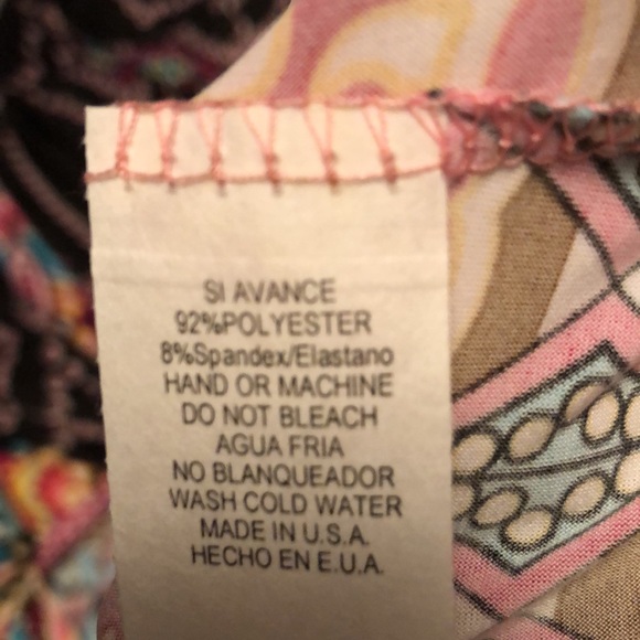 ⭐️ 5/$20 ⭐️ Tunic top - Picture 2 of 2